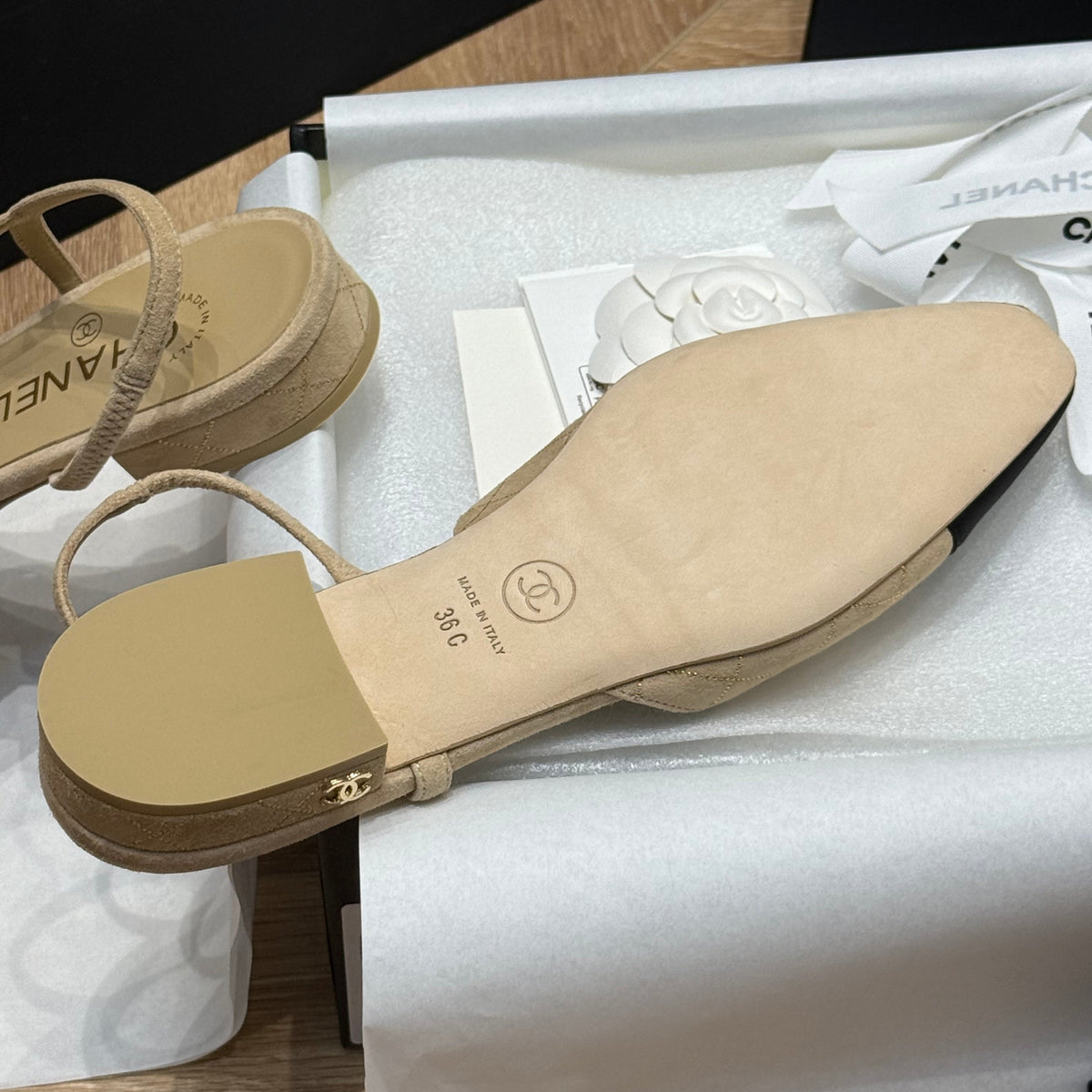 CC SLINGBACK PUMPS