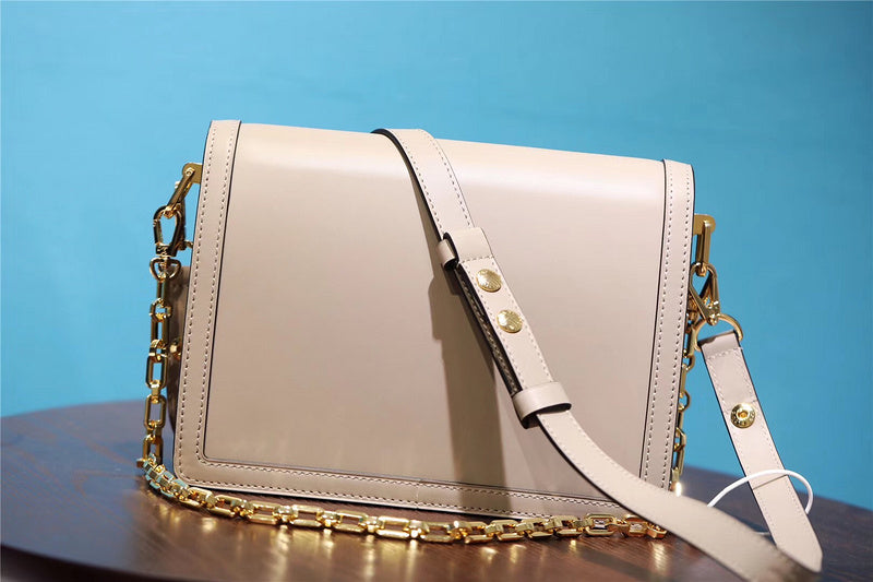 I W Fashion Lu-Vi bags - 8131