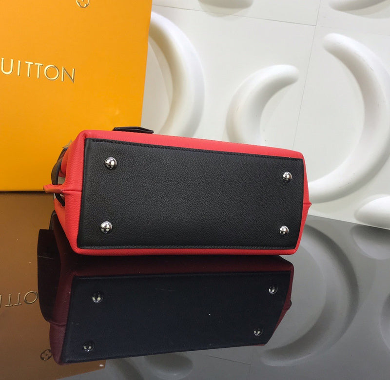 LOV2 Bags - Luxurious Bags  896