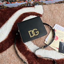 new-luxury-designer-bags-nm6801