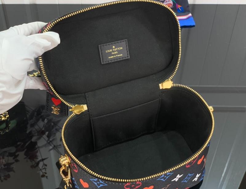 Chloe’s Picks - LOV Bags - 2649