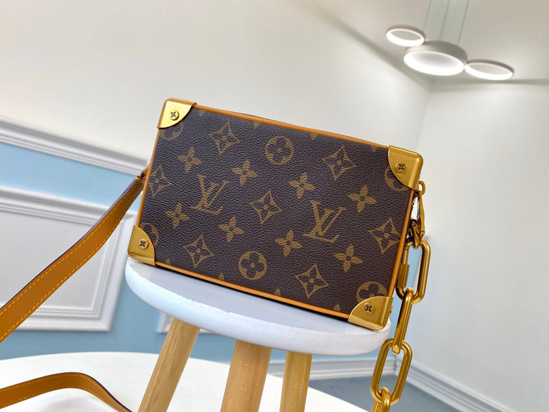 I W Fashion Lu-Vi bags - 17084