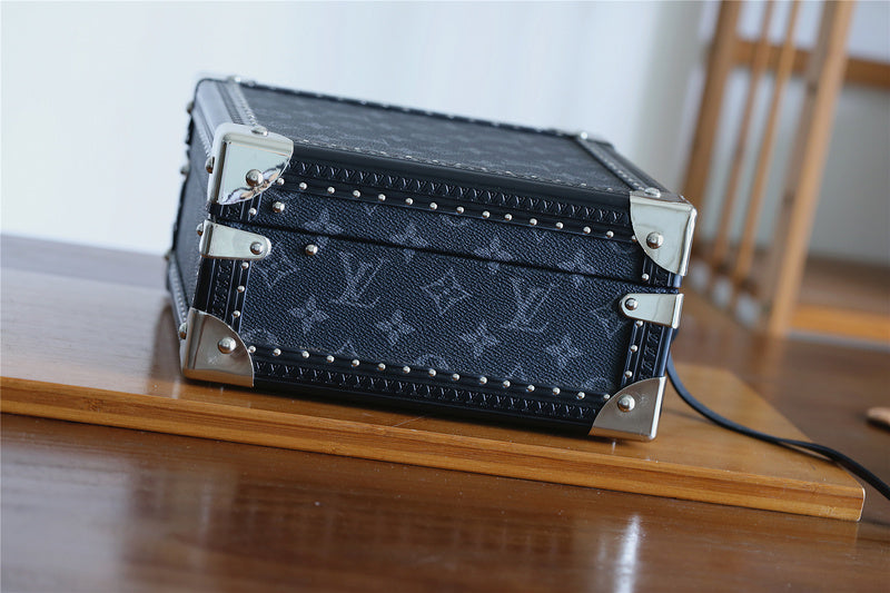 I W Fashion Lu-Vi bags - 9543