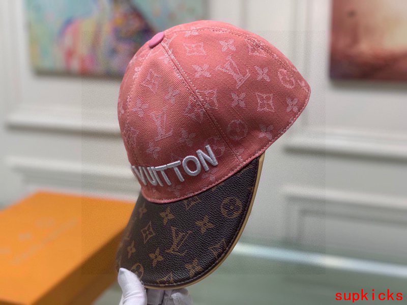 Louis Vuitton Luxury Cap