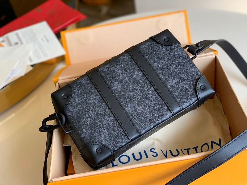 I W Fashion Lu-Vi bags - 17733