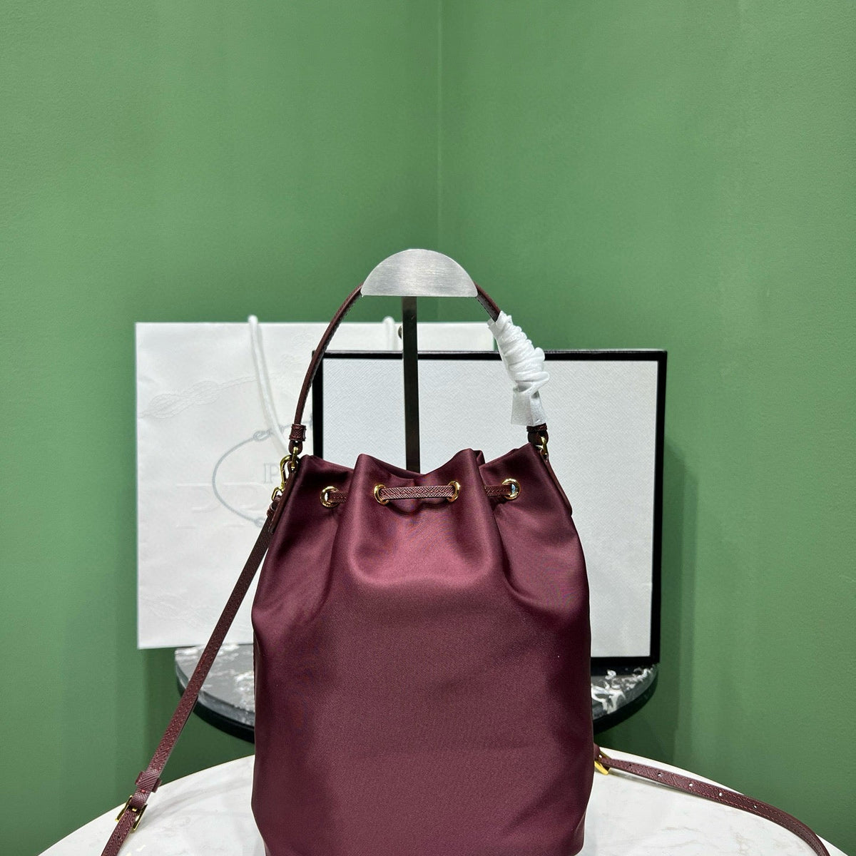 PD DUET RE-NYLON BUCKET BAG