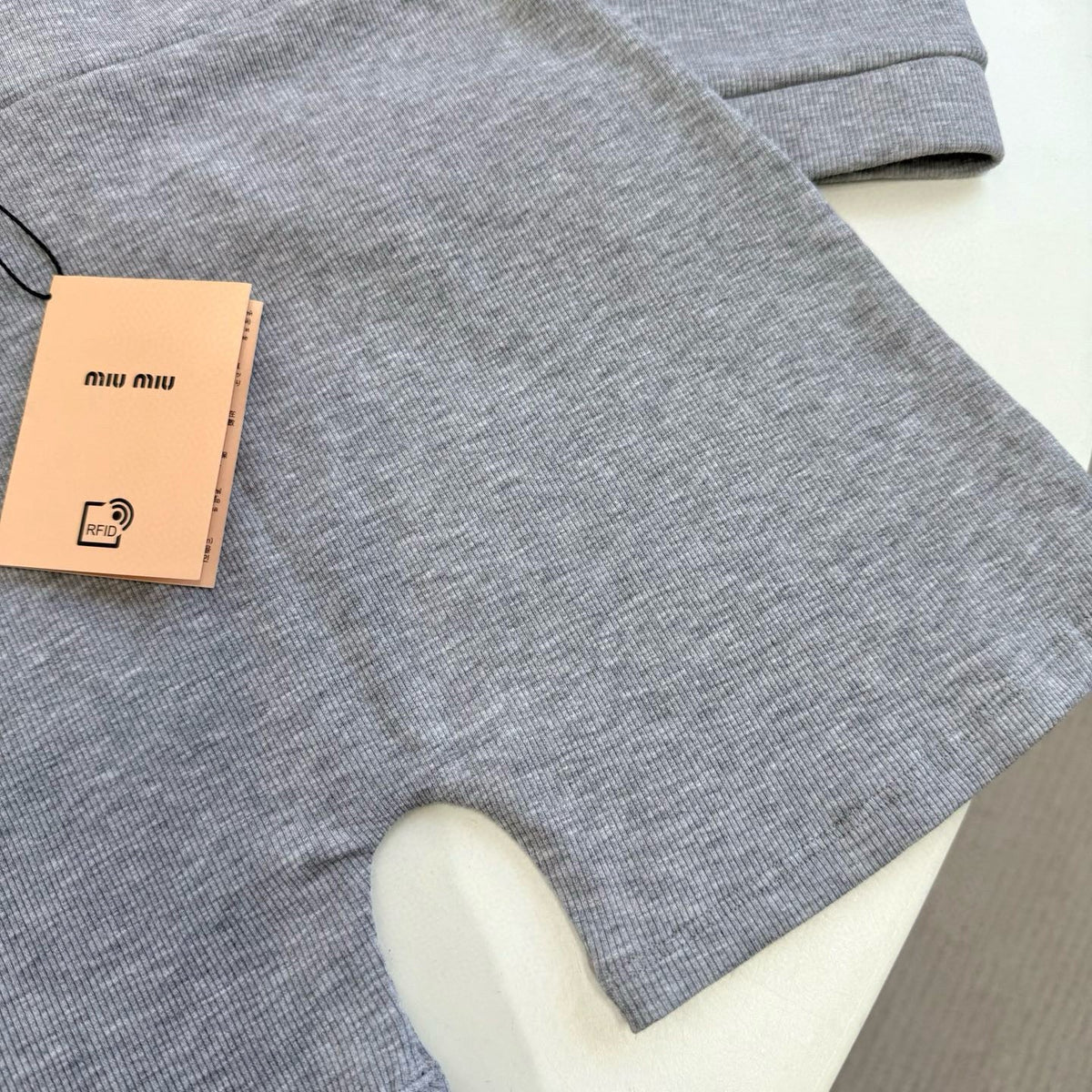MIU M SET