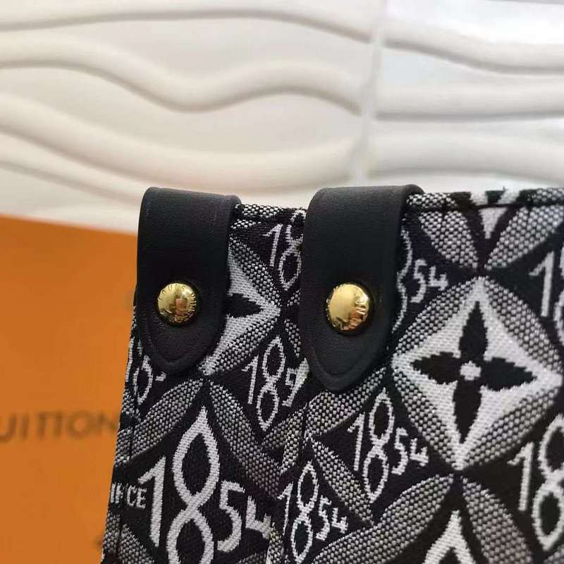 LOV2 Bags - Luxurious Bags  644