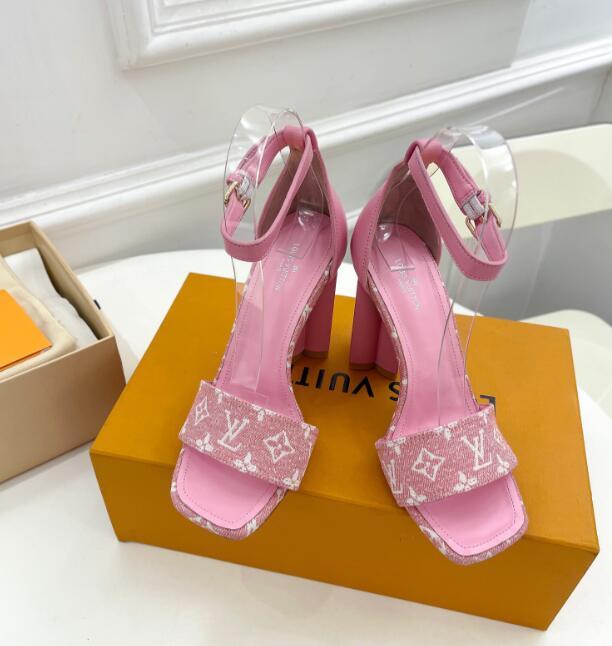 Chloe’s Picks - LOV Women Shoes - 1042