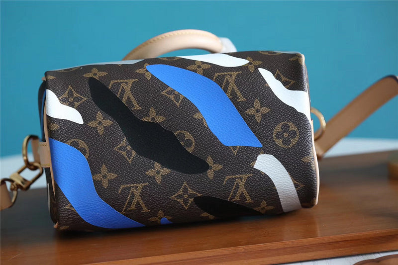 I W Fashion Lu-Vi bags - 8154