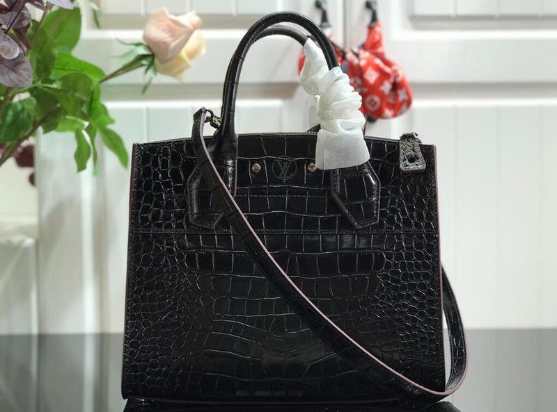 Chloe’s Picks - LOV Bags - 2678