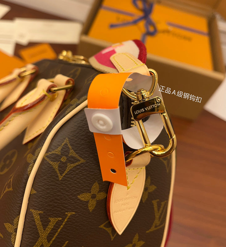 I W Fashion Lu-Vi Bags - 16707