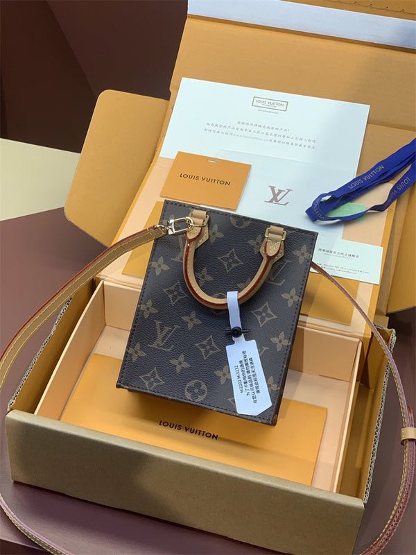 PHA - LOV Bags - 092