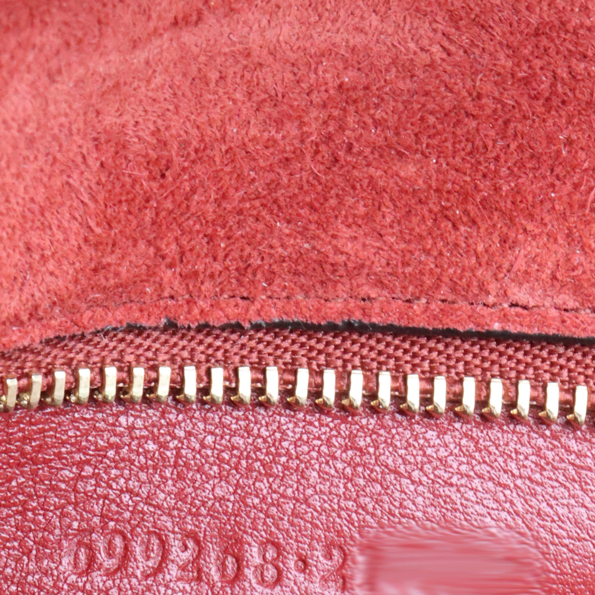 Gucci Blondie Red Suede Shoulder Bag.