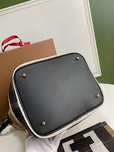 new-luxury-designer-bags-nm5748