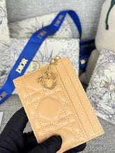 new-luxury-designer-bags-nm7633