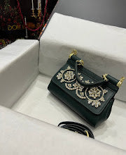 new-luxury-designer-bags-nm6858