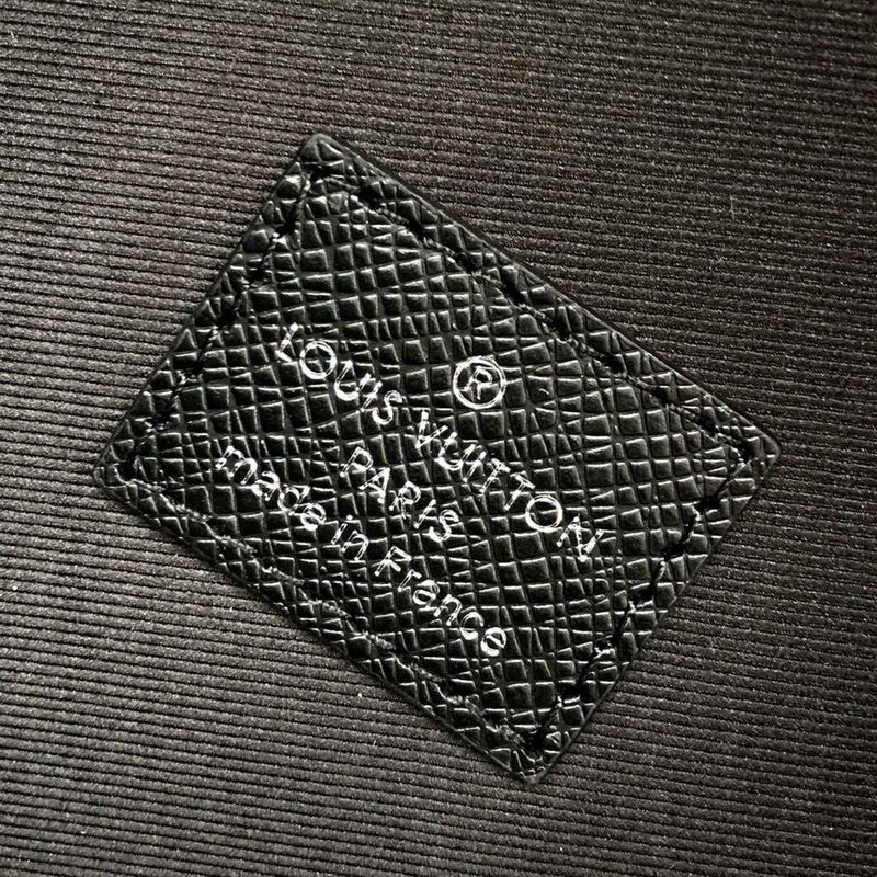 I W Fashion Lu-Vi bags - 17836