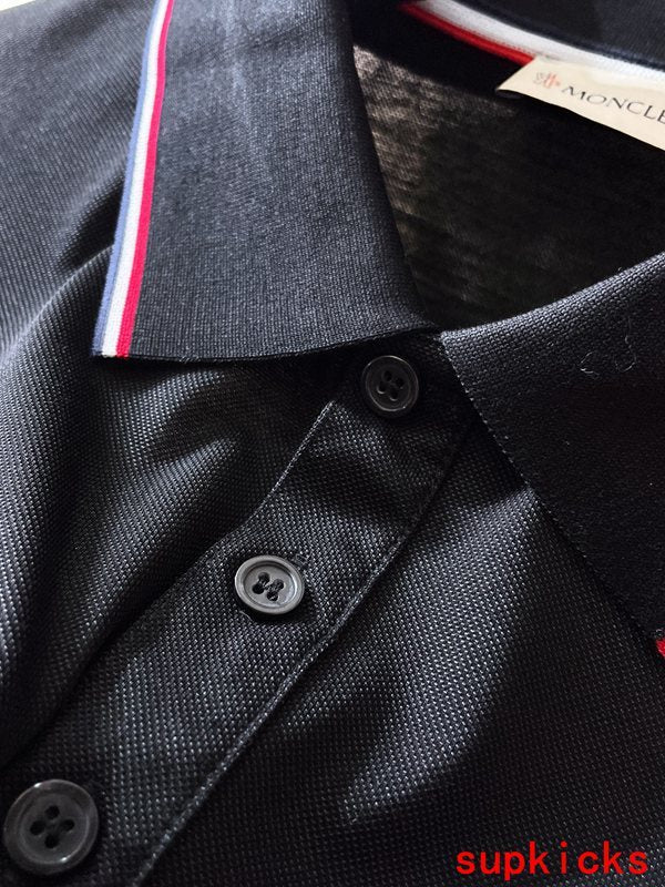 Moncler Luxury Cloth