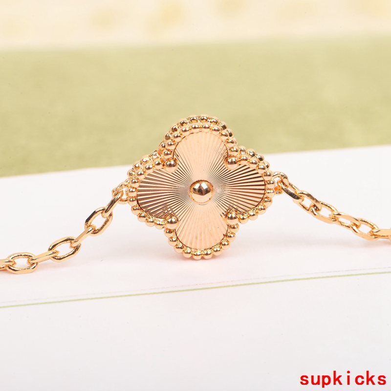 Van Cleef & Arples Jewelry