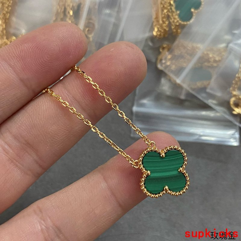 Van Cleef & Arples Jewelry