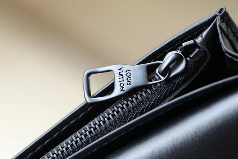 I W Fashion Lu-Vi bags - 10723