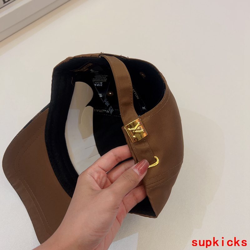 Louis Vuitton Luxury Cap