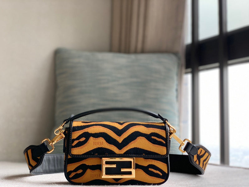 PHA - PHAE Bags - 305