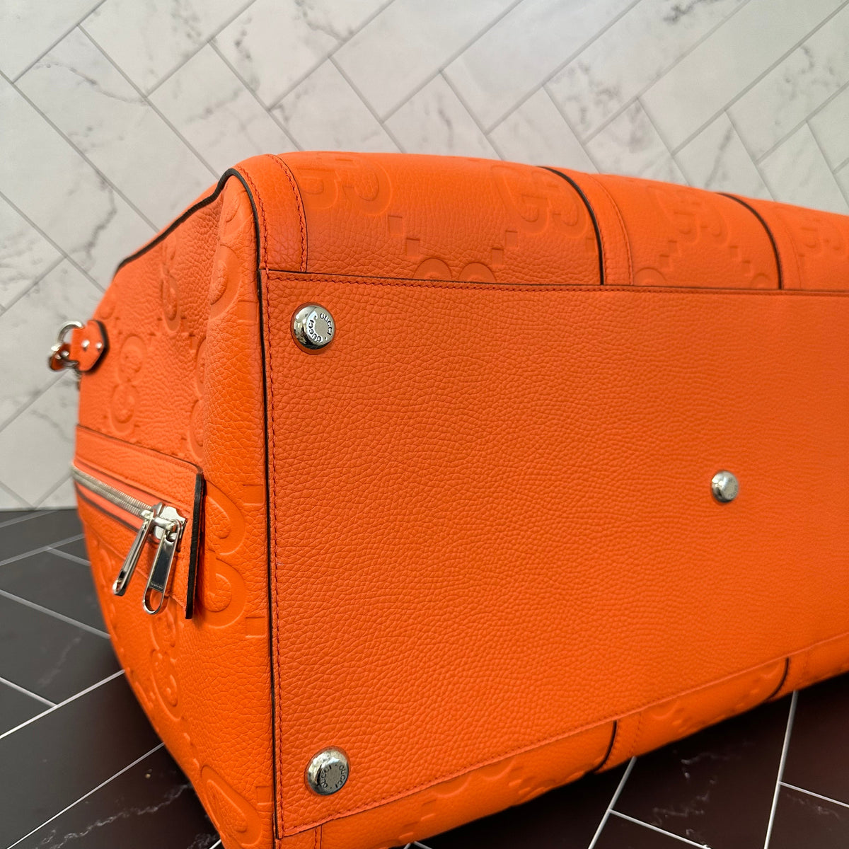 BRAND NEW Gucci Orange Jumbo GG Embossed Leather Duffle Bag Bandouliere