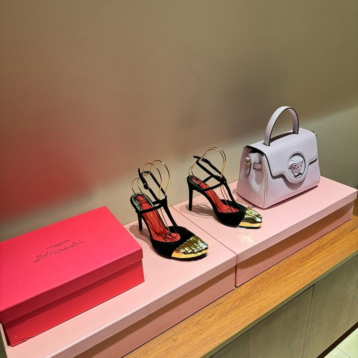 SCHIAPARELLI HEELS