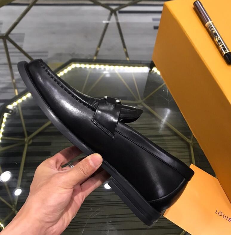Chloe’s Picks - LOV Men Shoes - 1949