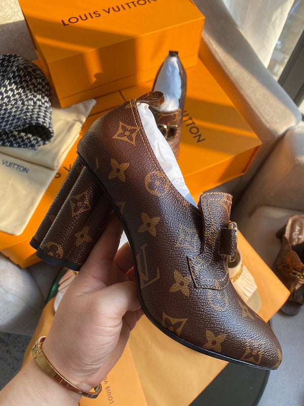 Louis Vuittion Luxury Shoes