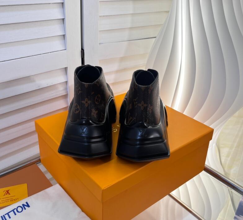 Chloe’s Picks - LOV Women Shoes - 515