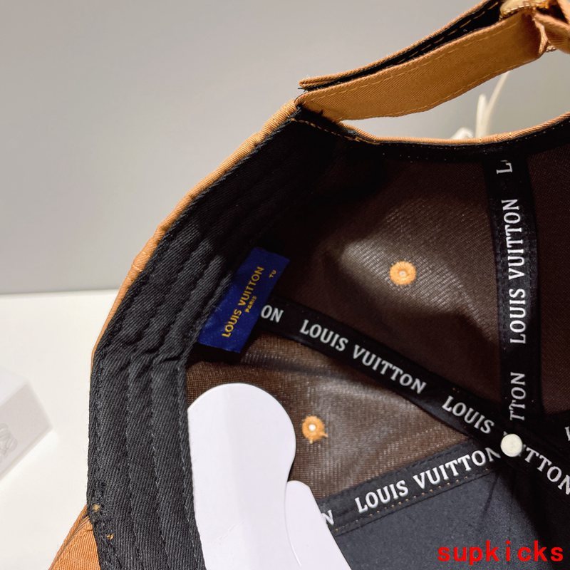 Louis Vuitton Luxury Cap