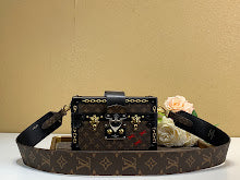 new-luxury-designer-bags-nm4977