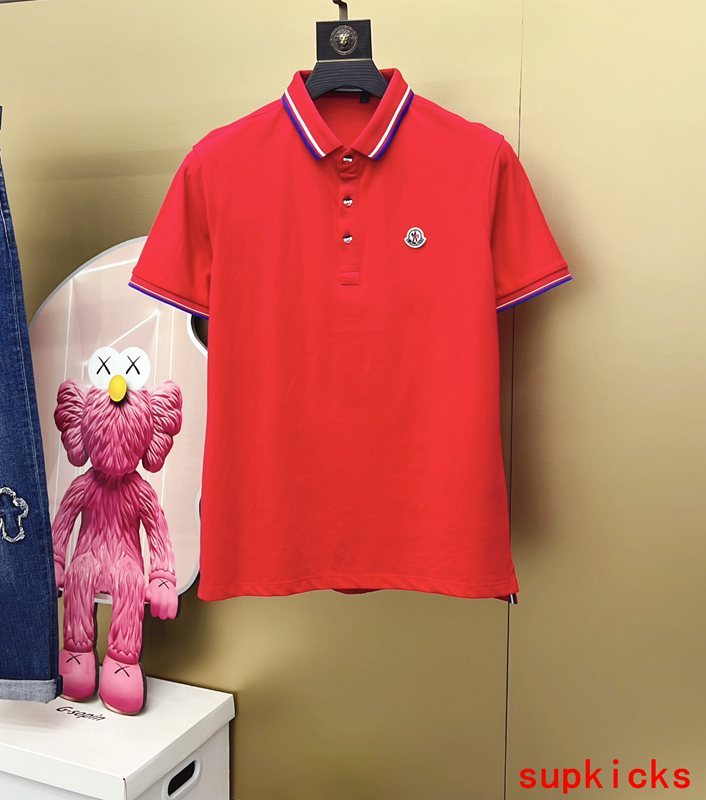 Moncler Luxury Cloth