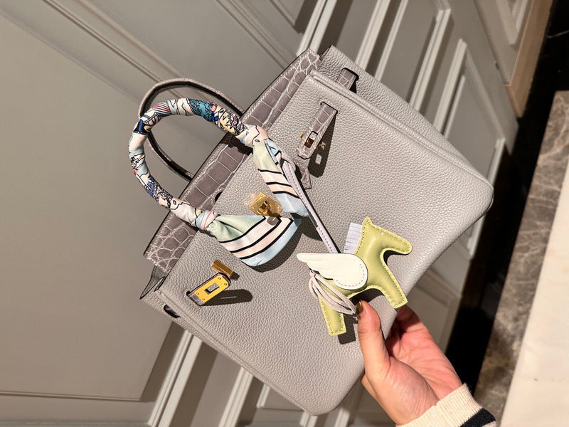 PHA - HMS Bags - 1547