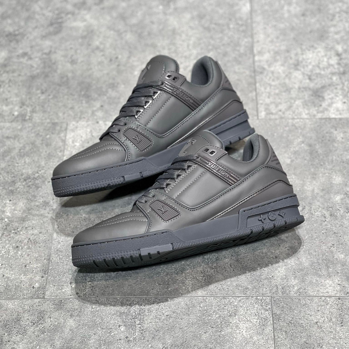 LOU TRAINERS