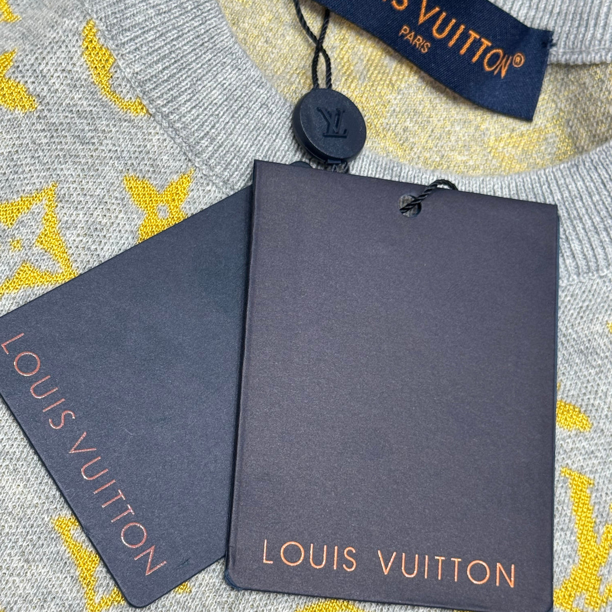 LOU T-SHIRT