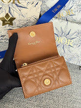 new-luxury-designer-bags-nm7615