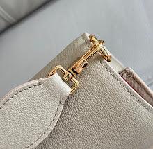 new-designer-premium-bags-nm5817