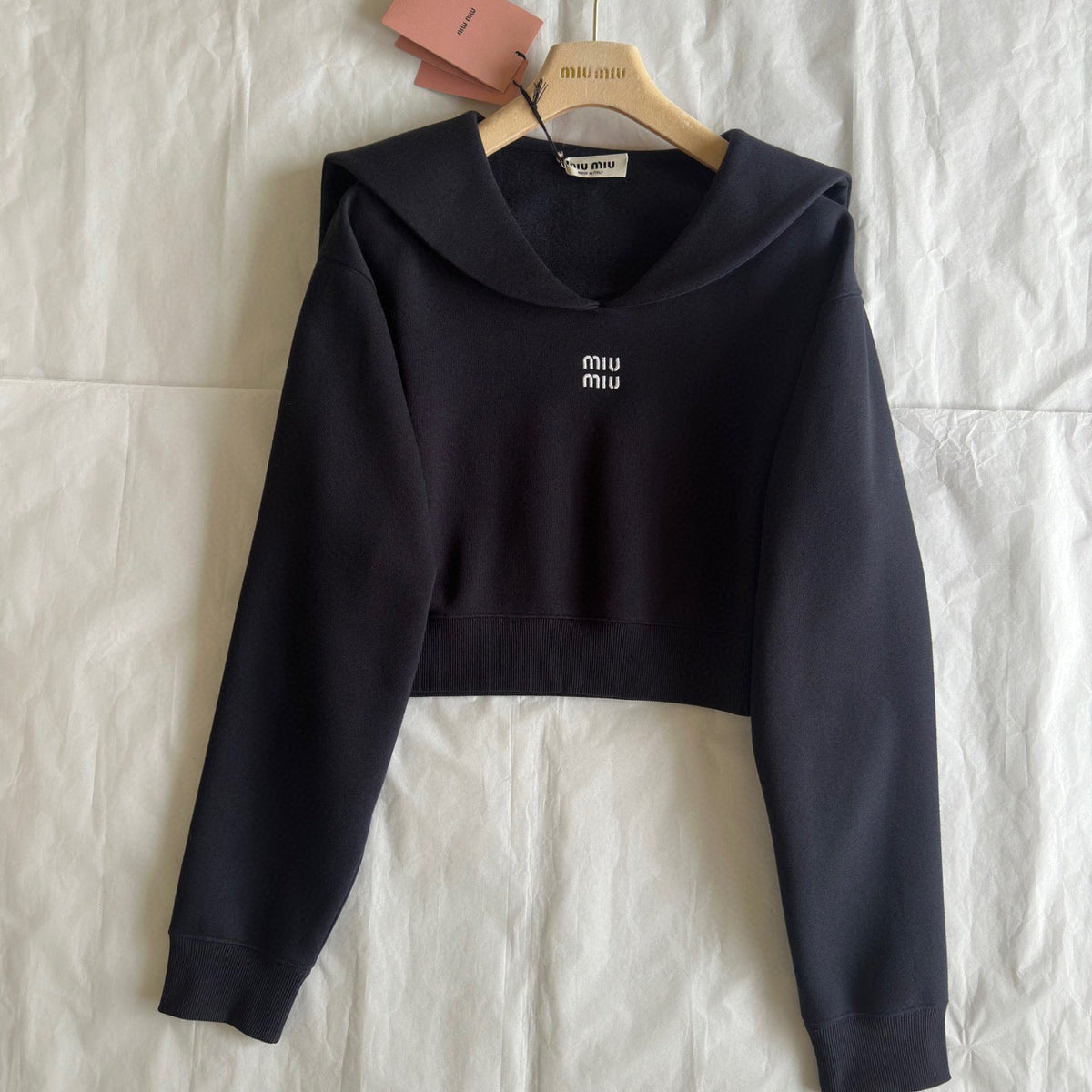 MIU M SWEATSHIRT