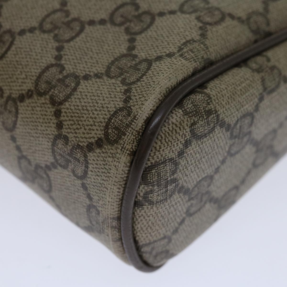 GUCCI Sherry Clutch Bag