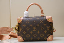 new-luxury-designer-bags-nm4980