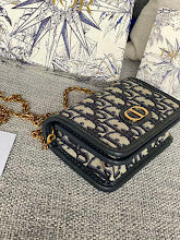 new-luxury-designer-bags-nm7341