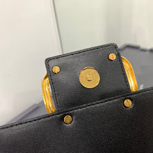 new-luxury-designer-bags-nm2541