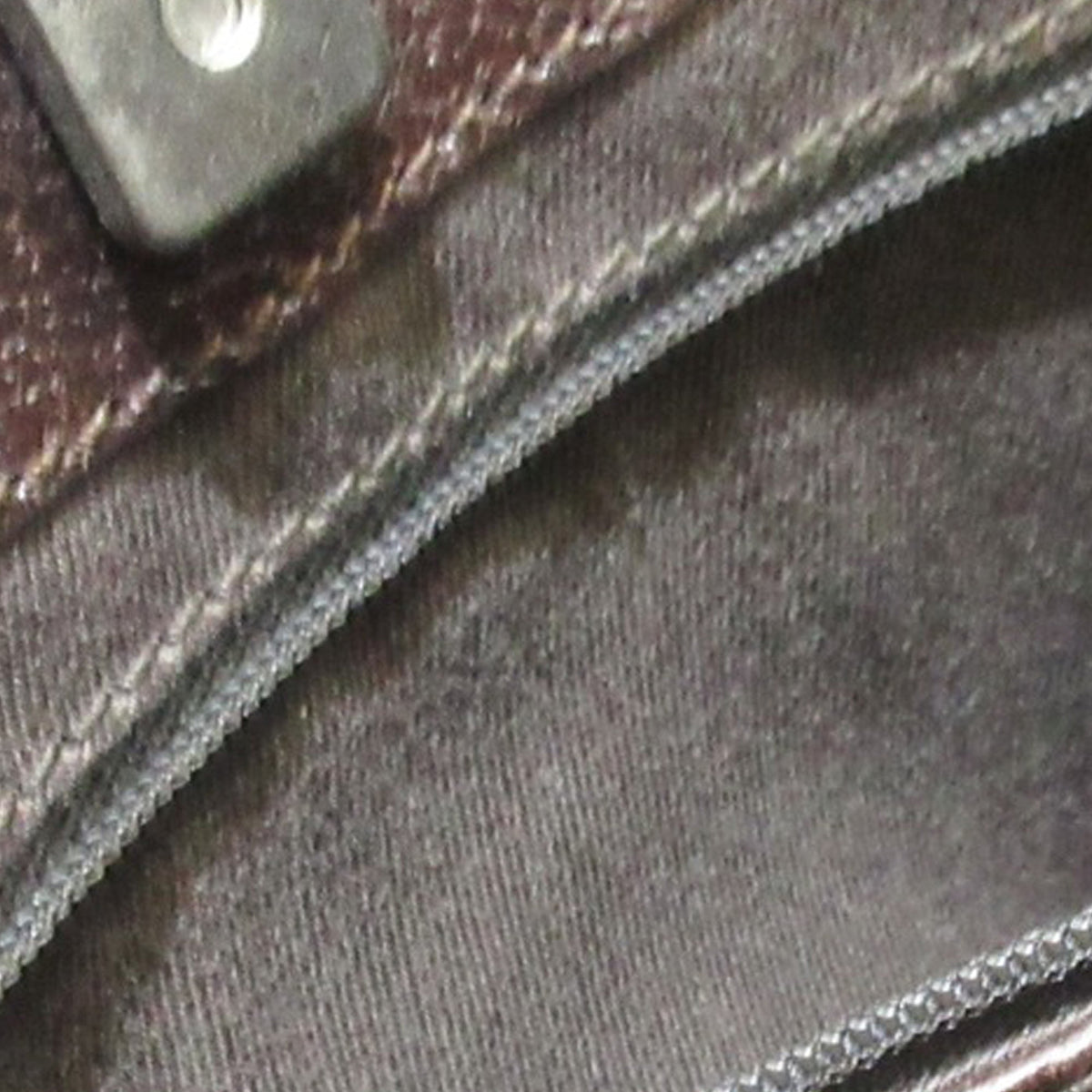 GUCCI GG Canvas Tote Tote Bag