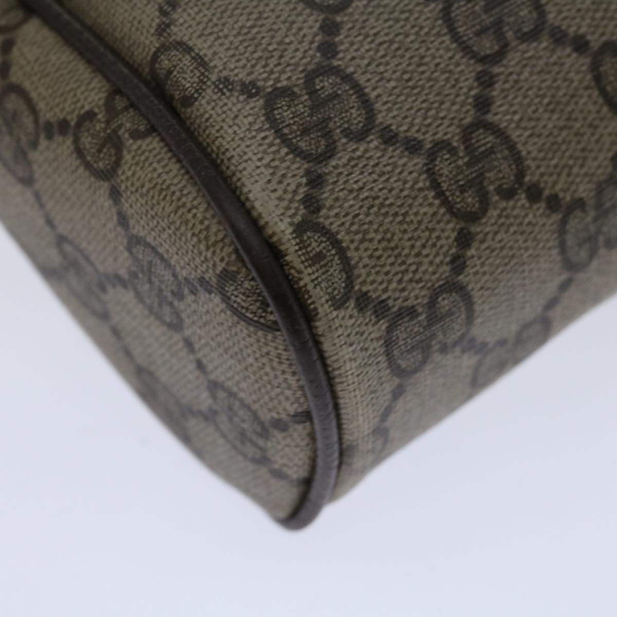 GUCCI Sherry Clutch Bag