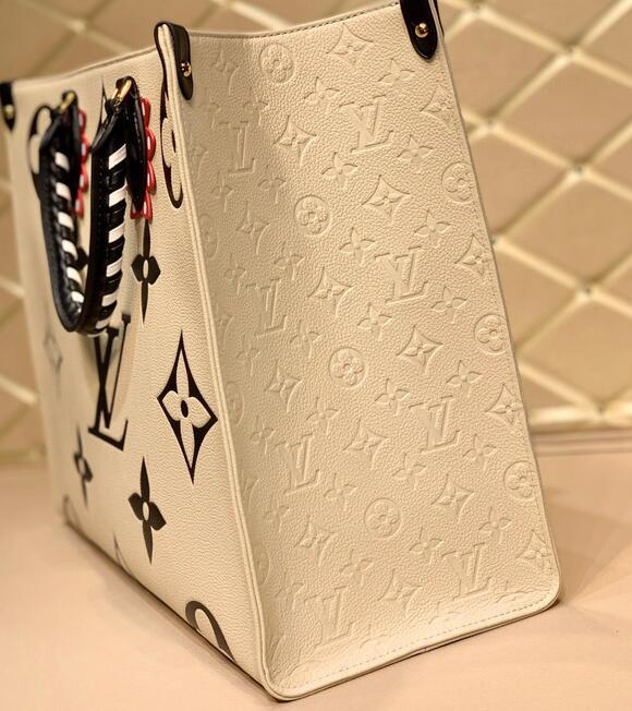 Chloe’s Picks - LOV Bags - 2777