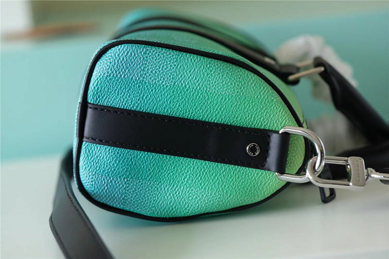 I W Fashion Lu-Vi bags - 11264